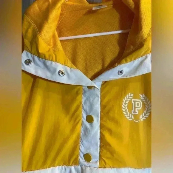 Victoria’s Secret PINK windbreaker with hood in yellow. Women’s size M/L - Picture 6 of 10
